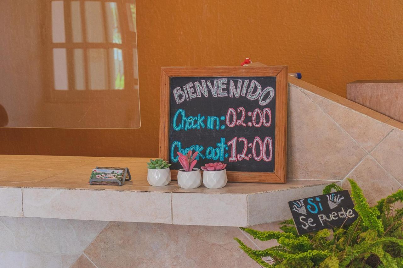 Hotel Lagoon - Pet Friendly Subteniente Lopez Exterior photo