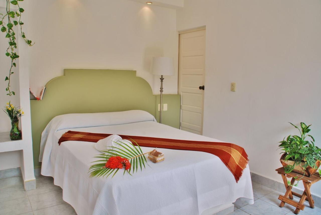 Hotel Lagoon - Pet Friendly Subteniente Lopez Exterior photo